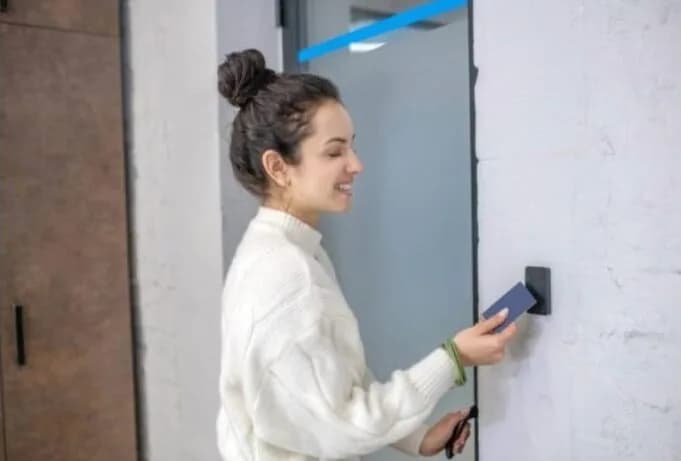 Smart ID Card Access Control | Secure RFID Entry Systems