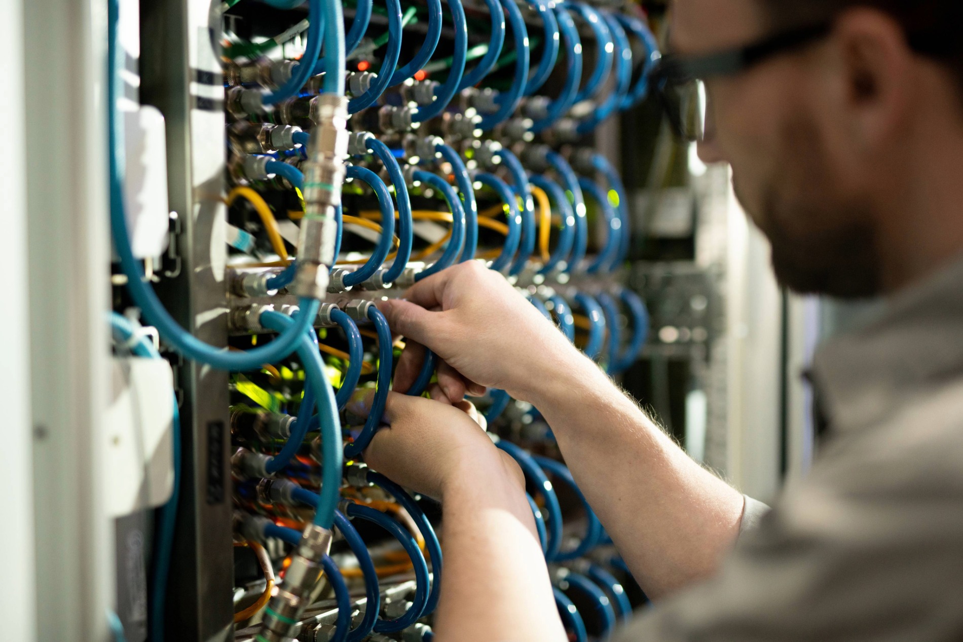 repairing-supercomputer-2025-03-08-06-05-42-utc repairing-supercomputer-2025-03-08-06-05-42-utc